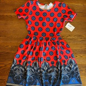 LuLaRoe Amelia Size Large NWT